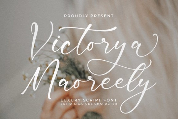 Victorya Maoreely: A Thoughtful Script Font for Editorial Warmth